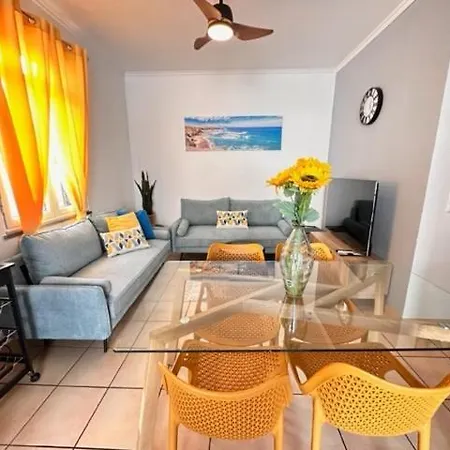 Family Home, Private Terrace, Stunning Ocean View *