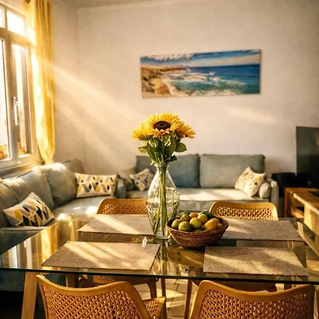 Family Home, Private Terrace, Stunning Ocean View Σπίτι διακοπών