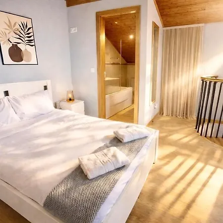 בית נופש Seaview House-quiet, 7 Mins To Town, Stunning View