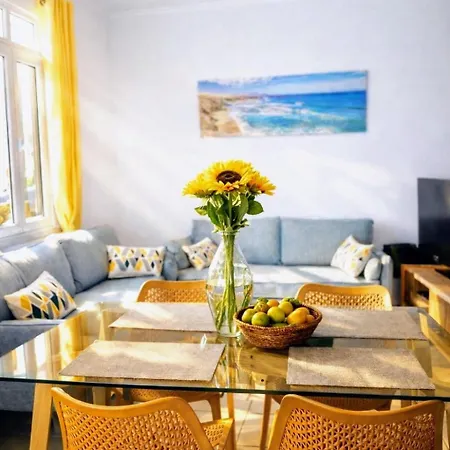 Ferienhaus Family Home, Private Terrace, Stunning Ocean View *