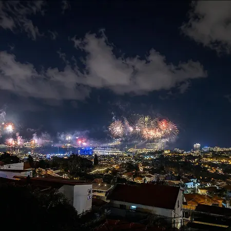 Ferienhaus Family Home, Private Terrace, Stunning Ocean View Funchal (Madeira)