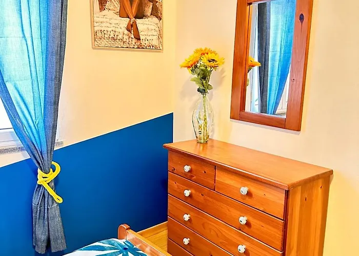 בית נופש Seaview House-quiet, 7 Mins To Town, Stunning View *