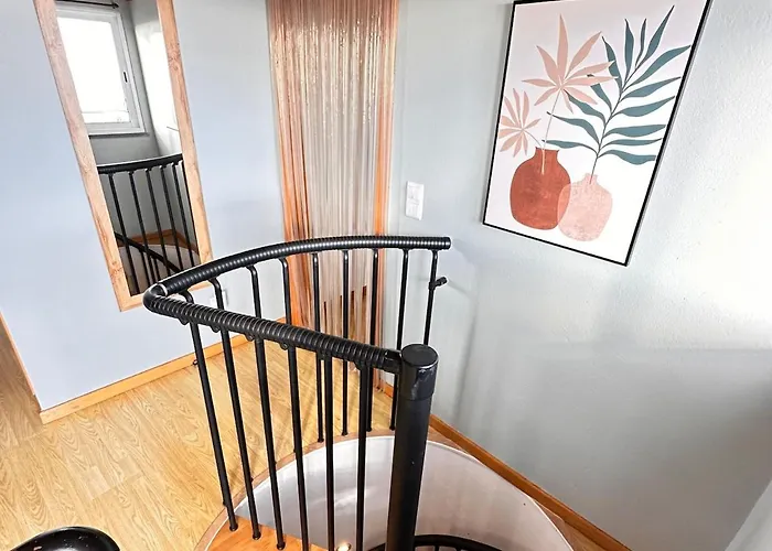 בית נופש Seaview House-quiet, 7 Mins To Town, Stunning View *